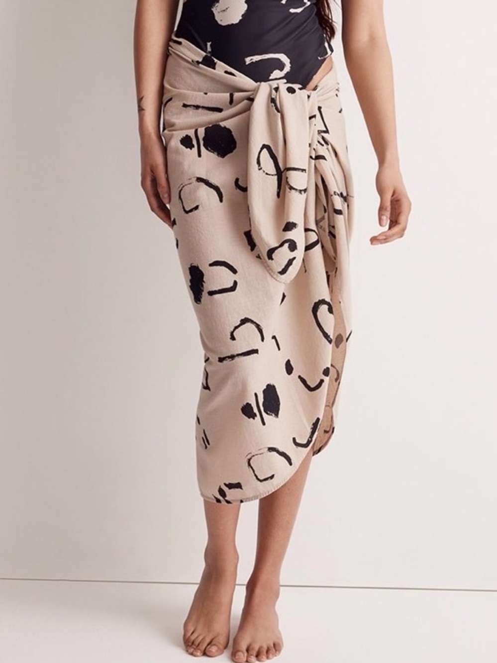 Madewell x Caroline Z Hurley Sarong Scarf Abstract Alpha Print – One Size